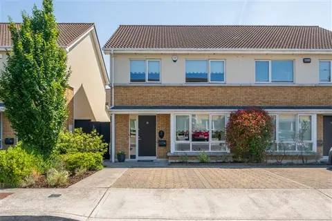 13 Diswellstown View, Castleknock, Dublin 15