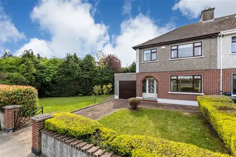 32 Ballygall Road East, Glasnevin, Dublin 11